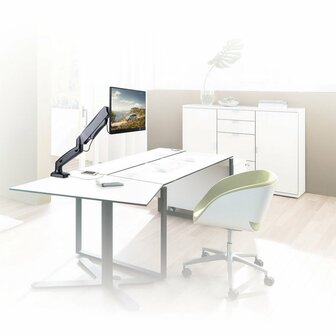 ACT AC8311 | Verstelbare Monitor-bureaubeugel | Tot 32&quot; | Max 9kg | VESA 100x100 | 1 Monitor
