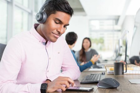 Logitech Zone | Draadloze On-ear Headset | Bluetooth | Grafiet