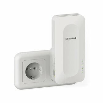 NETGEAR AX1800 4-Stream WiFi 6 Mesh Extender (EAX15)