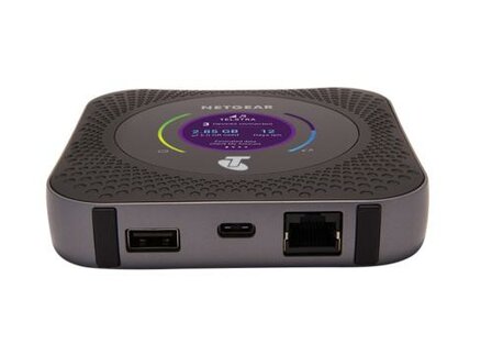 NETGEAR AirCard M1 MR1100-100EUS | Mobiele WiFi (4G LTE) Router | Tot 1 Gbps | Zwart