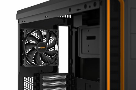 be quiet! Pure Base 600 Window | Midi Tower Case | Zwart/Oranje