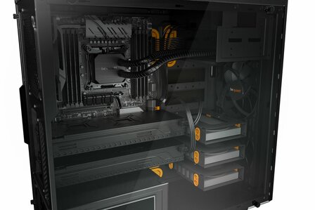 be quiet! Pure Base 600 Window | Midi Tower Case | Zwart/Oranje