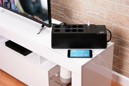 APC Back-UPS BE850G2-GR | 850 VA | 8 Schuko Stopcontacten (6 op Accu) | USB Type-A &amp; C | AVR Spanningstabilisatie | Bescherming tegen Stroomstoringen