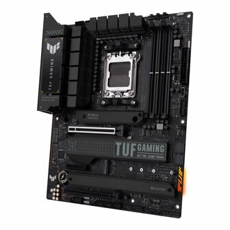 ASUS TUF GAMING X670E-PLUS | Socket AM5 | AMD X670 | 4xDDR5 | ATX | Moederbord