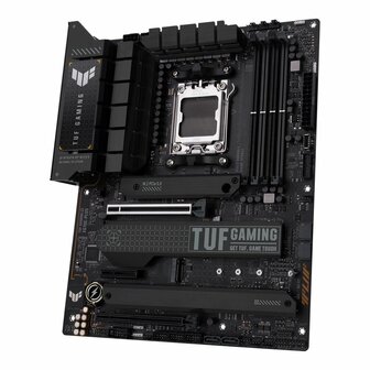 ASUS TUF GAMING X670E-PLUS | Socket AM5 | AMD X670 | 4xDDR5 | ATX | Moederbord