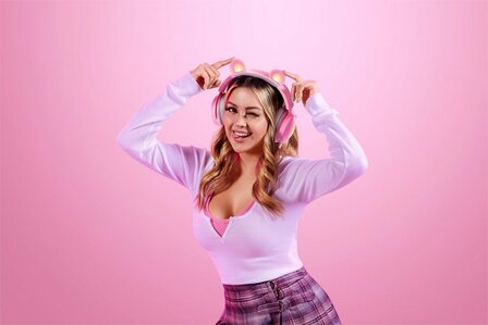 Razer Kraken Kitty V2 Pro | Bedraade On-Ear USB Gaming Headset | Roze
