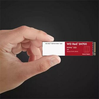 Western Digital Red SN700 | 1TB NVMe SSD | M.2 | Gen3 | 3.430MB/s