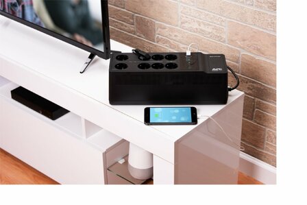 APC Back-UPS BE650G2-GR | 650 VA / 400 W | 8x Schuko Stopcontacten | 1x USB-A Oplaadpoort | LED-statusindicator | Vervangbare Batterij | Compacte Tower UPS
