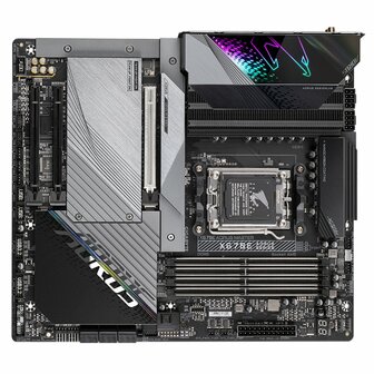 Gigabyte X670E AORUS MASTER (REV. 1.0) | Socket AM5 | AMD X670 | 4xDDR5 | ATX | Moederbord