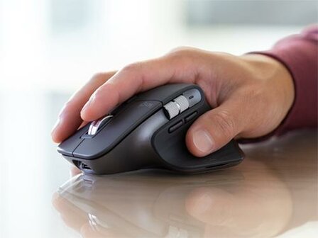 Logitech MX Master 3s for Business | Draadloze Muis | RF-Draadloos + Bluetooth | 8000 DPI | Grafiet