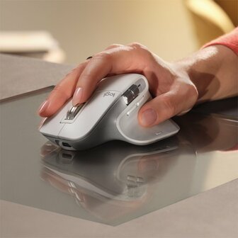 Logitech MX Master 3S | Draadloze Muis | RF-Draadloos + Bluetooth | 8000 DPI | Zilver/Wit