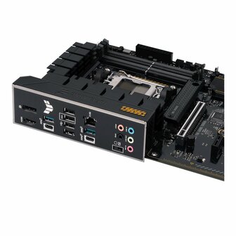 ASUS TUF GAMING B650-PLUS | Socket AM5 | AMD B650 | 4xDDR5 | ATX | Moederbord