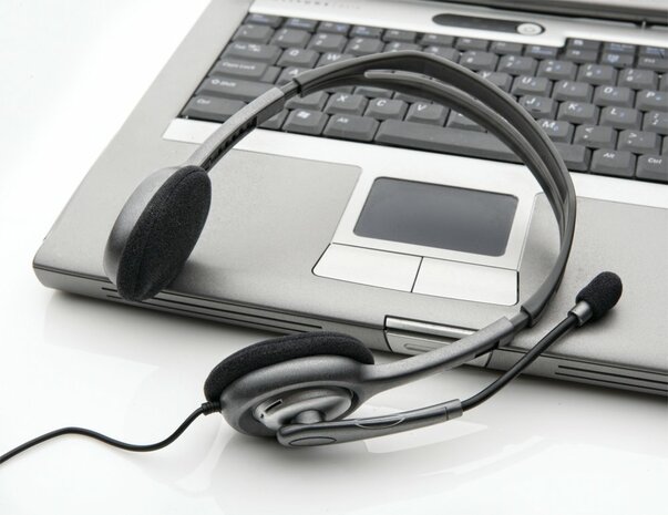 Logitech H111 | On-Ear Bedraade 3,5mm Koptelefoon met Microfoon | Grijs