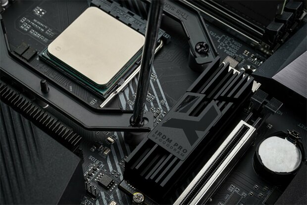 Goodram IRDM PRO | 1TB NVMe SSD | M.2 | Gen4 | 7.000MB/s | Heatsink