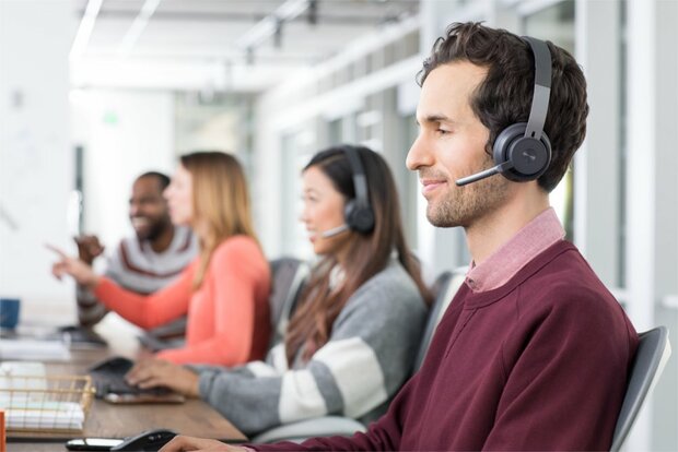Logitech Zone | Draadloze On-ear Headset | Bluetooth | Grafiet