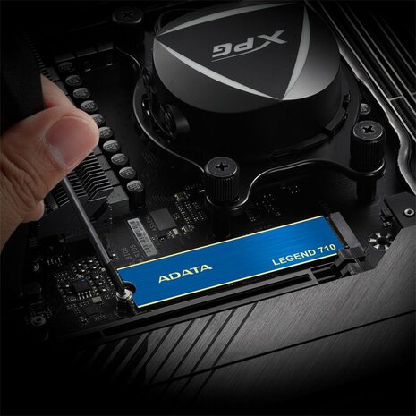 ADATA Legend 710 | 512GB NVMe SSD | M.2 | Gen3 | 2.400MB/s